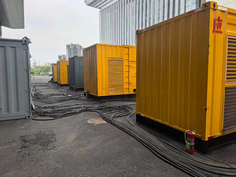 宝清不同季节柴油发电机组保养有哪些注意事项?