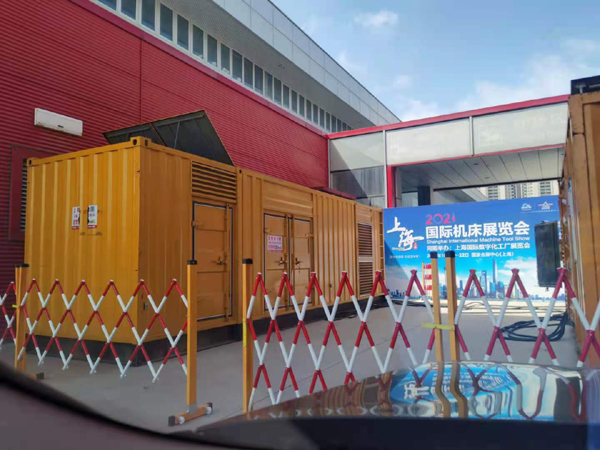 宝清出租发电机-柴油发电机和汽油发电机哪个更好一些？