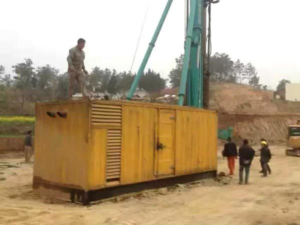 宝清如何判断水冷式机油散热器密封件是否需要更换？